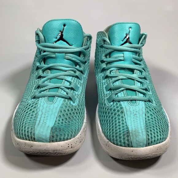 Nike Jordan Men Size 8 Reveal Hyper Turquoise / White - Hyper Jade  834064-303 - Picture 1 of 10